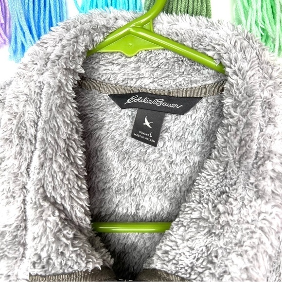 Eddie Bauer Gray Plush Soft Cozy Zip Up Jacket Size Large - Picture 8 of 16